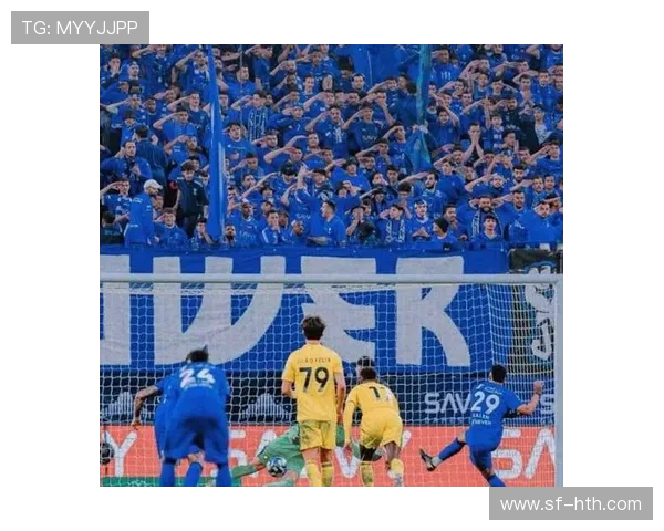 以利雅得新月强势登场激战焦点赛事全场氛围燃爆球迷热情