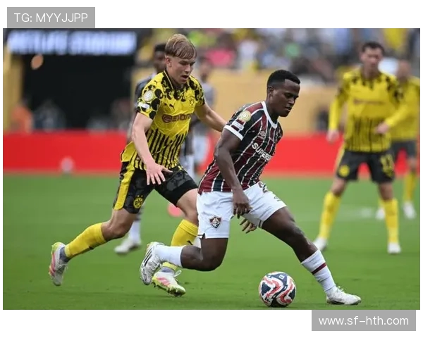 多特蒙德与弗赖堡的激烈对决回顾及精彩瞬间分析